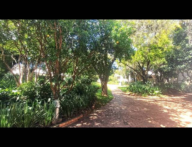 3 BEDROOM SECTIONAL TITLE FOR SALE IN DIE HOEWES